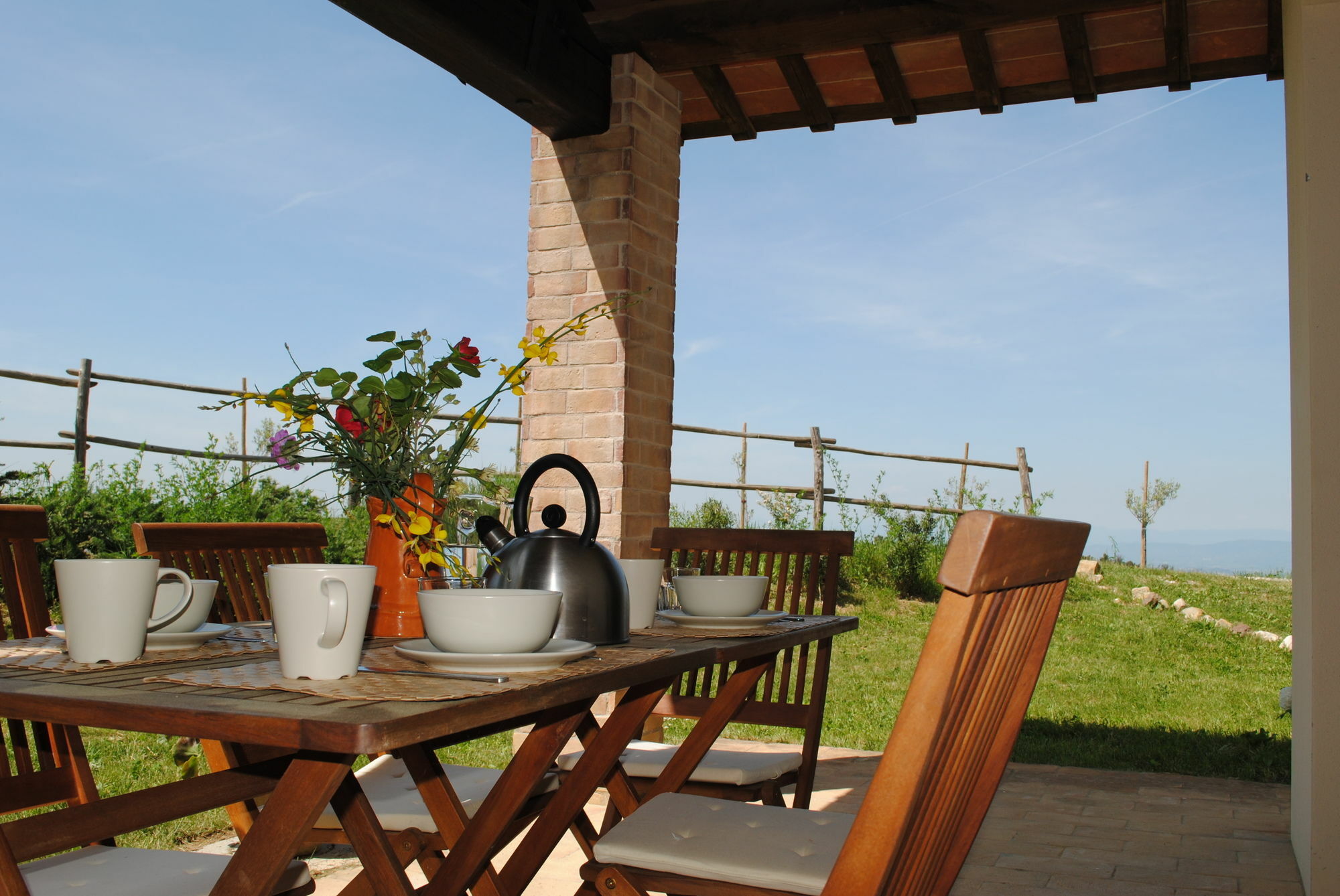 גאמבאסי Borgo Le Colline Luxury Agriturismo In Tuscany מראה חיצוני תמונה